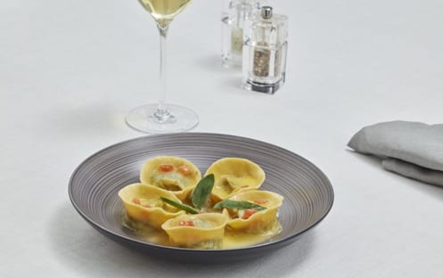 Explora Journeys Explora I Emporium Marketplace 4